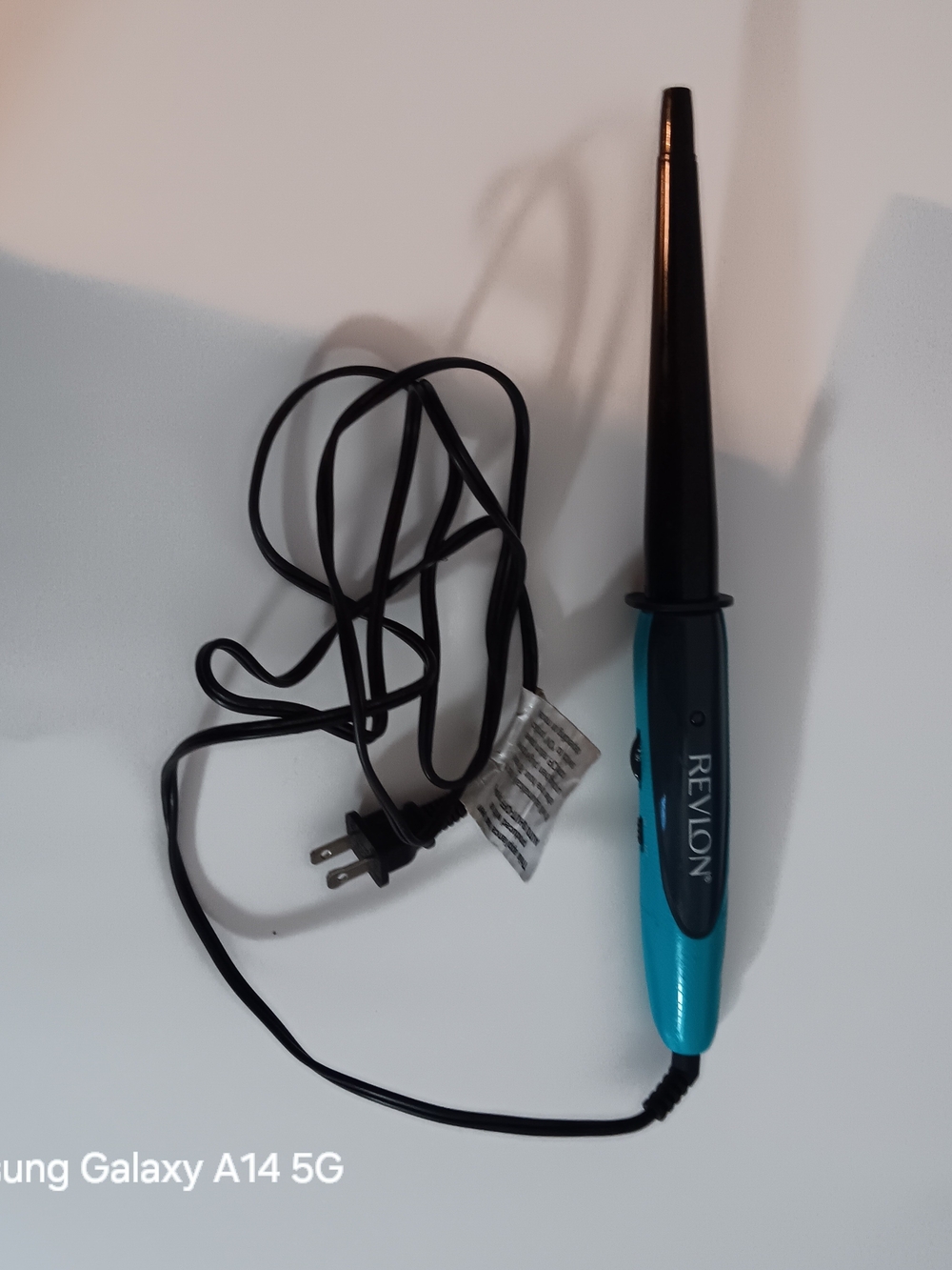 Revlon Teal and Black Curling Wand